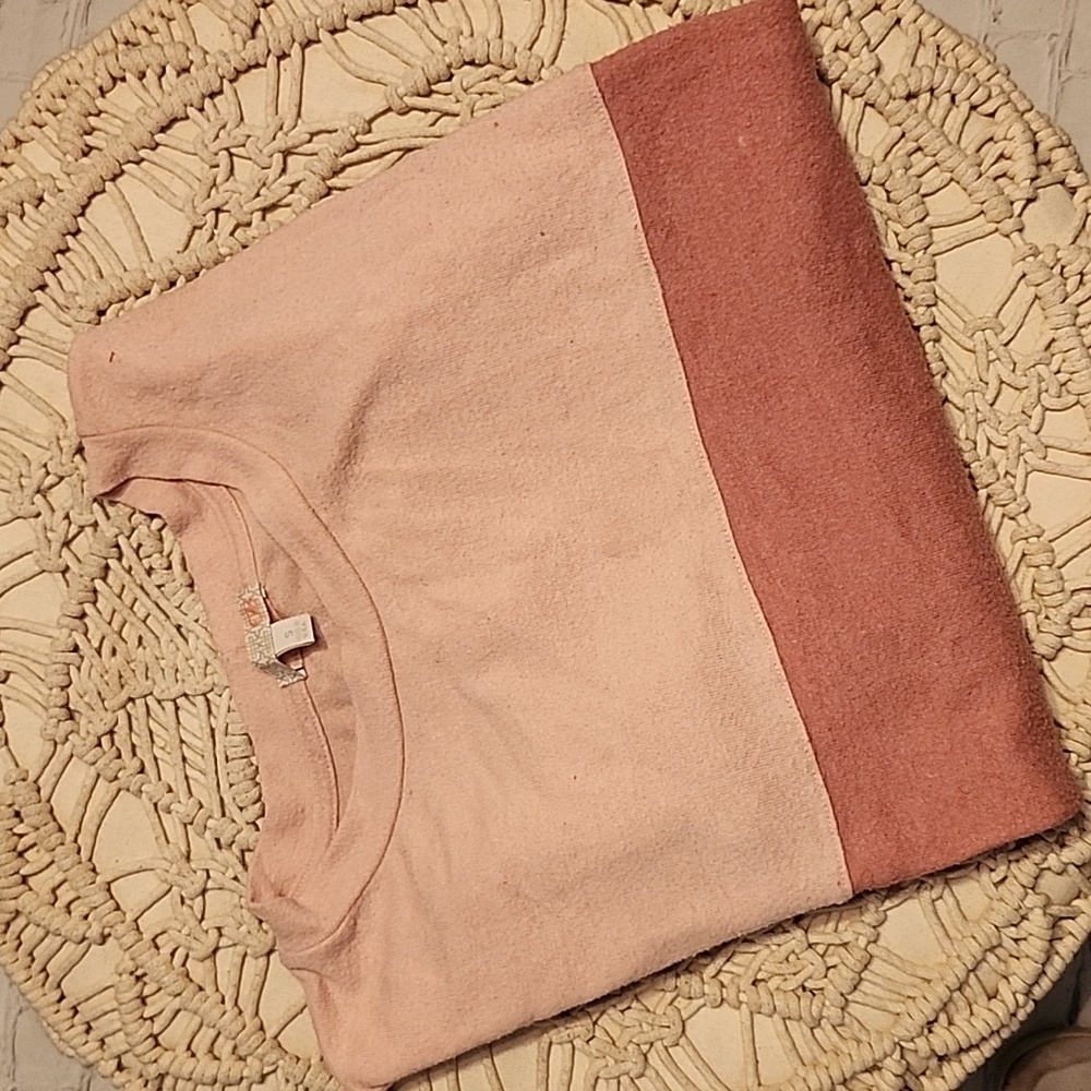GB SWEATER